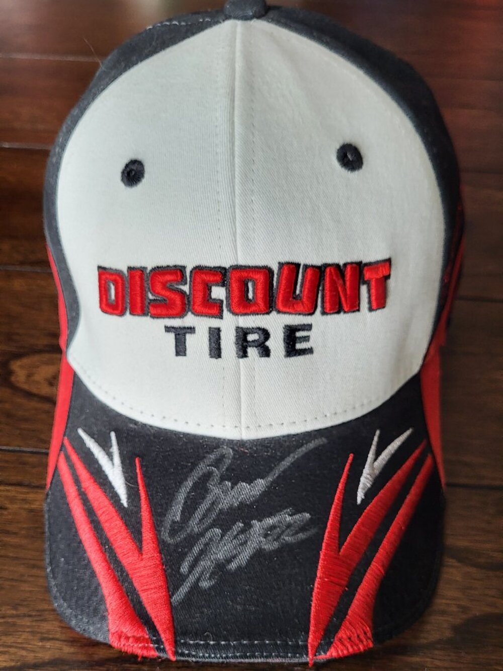 Brad Keselowski autographed #22 Discount Tire hat
